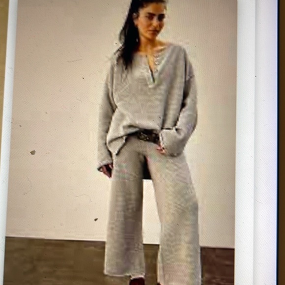 BNWT FREE PEOPLE FaN FaV Hailee S NEVER Worn SOLD OUT Color 🩶 - Picture 6 of 7